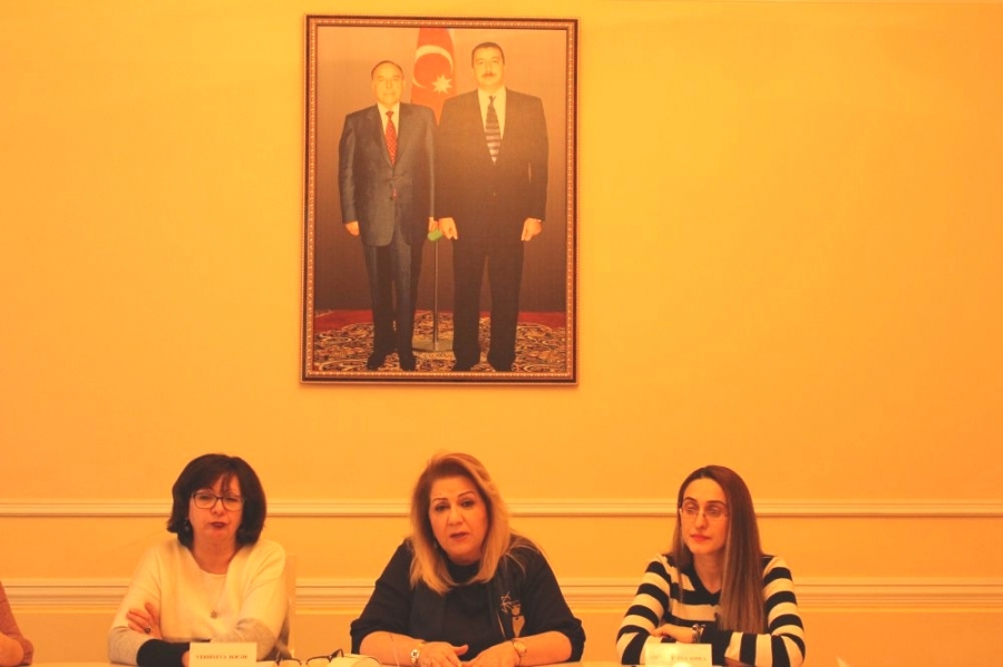 Siyasi sənədlər Arxivində “Azərbaycan SSR Böyük Vətən müharibəsi illərində” mövzusunda növbəti seminar keçirilib